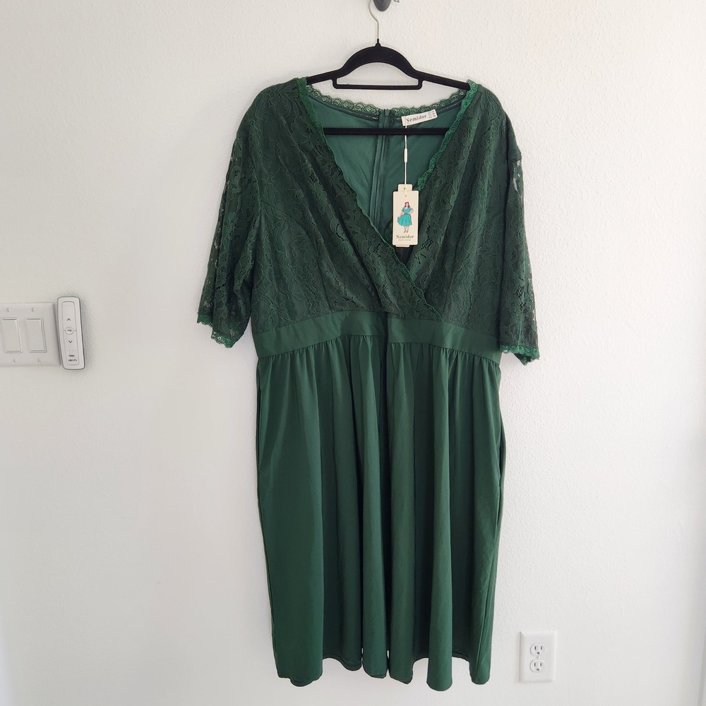 Women's Plus Size Dark Green Lace V-Neck Cocktail Dress size‎ 26 NEW